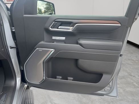 Used 2026 GMC Sierra 1500 Denali w/ Technology Package image 14