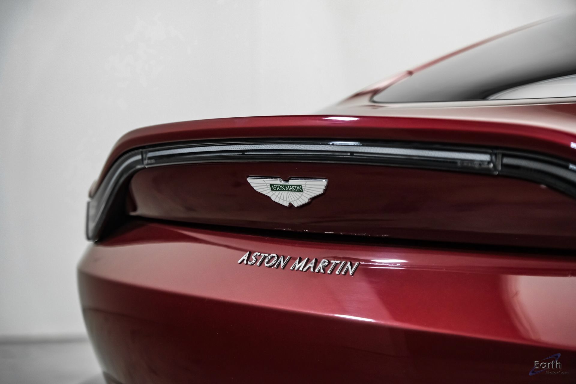 Used 2020 Aston Martin V8 Vantage Coupe RWD image 19