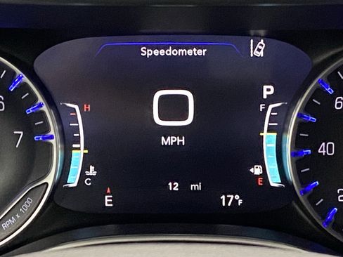 New 2026 Chrysler Pacifica Select w/ S Appearance Package AWD/4WD image 6