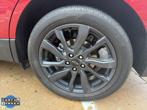 Used 2024 Chevrolet Equinox RS image 3