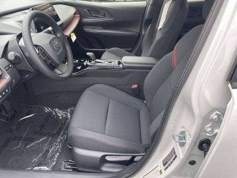 New 2026 Toyota Prius Plug-In Hybrid image 28