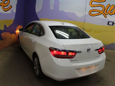Used 2017 Buick Verano FWD image 6