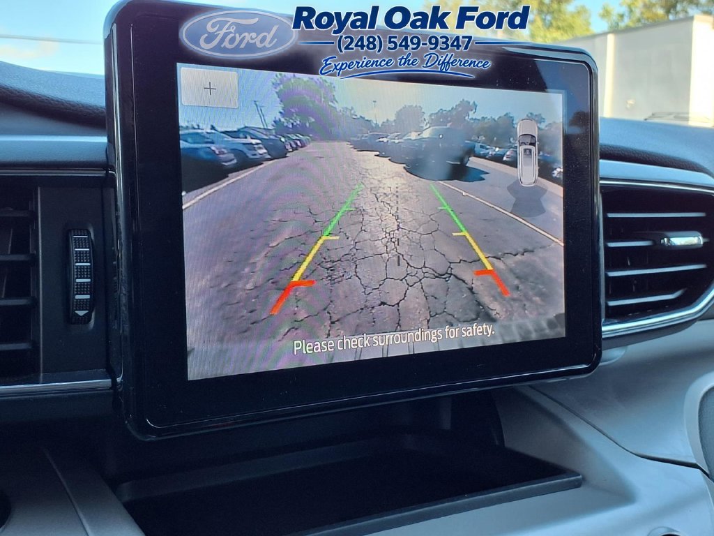 Certified 2023 Ford Explorer XLT w/ Equipment Group 202A AWD/4WD image 12