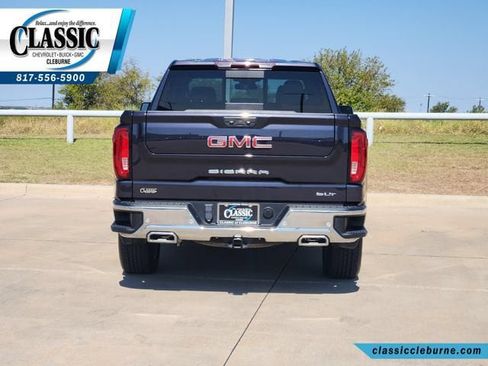 Used 2024 GMC Sierra 1500 SLT AWD/4WD image 9