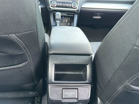 Used 2018 Subaru Legacy 2.5i Premium image 32