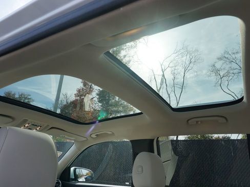 New 2026 Mercedes-Benz GLB 250 image 16