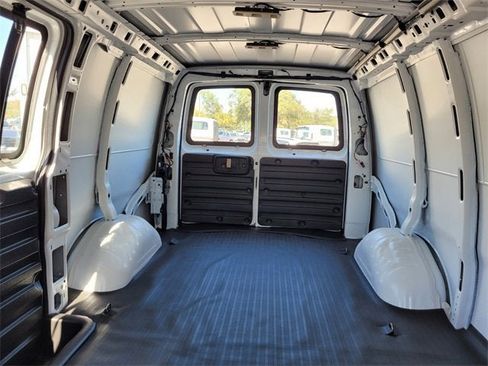 New 2025 Chevrolet Express 2500 w/ Driver Convenience Package image 6