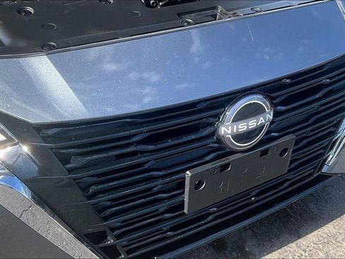 Used 2025 Nissan Altima 2.5 SV FWD image 30