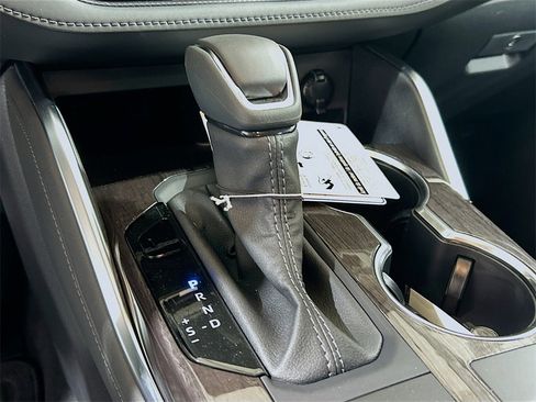 New 2026 Toyota Highlander Limited image 15