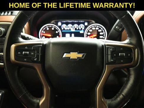 Used 2022 Chevrolet Silverado 2500 High Country AWD/4WD image 19