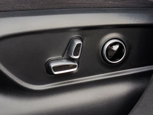 Used 2025 Maserati Grecale GT AWD/4WD image 13