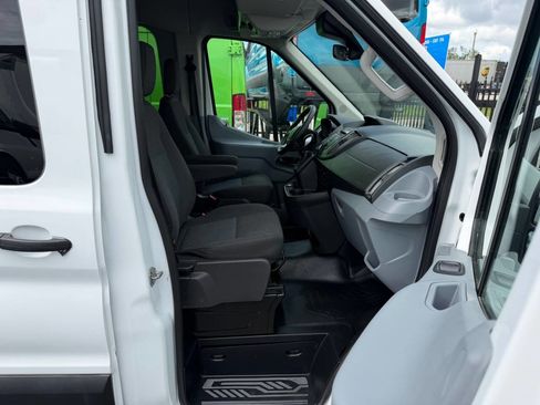 Used 2019 Ford Transit 350 XLT RWD image 17