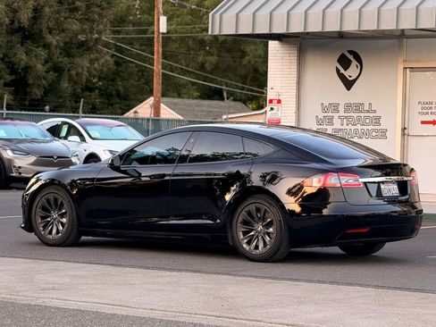 Used 2018 Tesla Model S 75D AWD/4WD image 6
