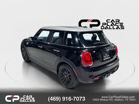 Used 2018 MINI Cooper S FWD image 5