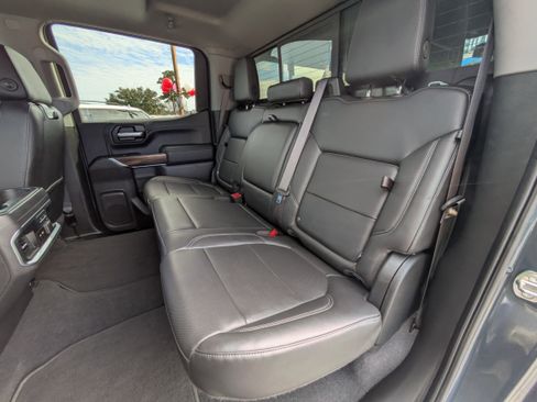 Used 2020 GMC Sierra 1500 SLT w/ SLT Premium Plus Package image 7