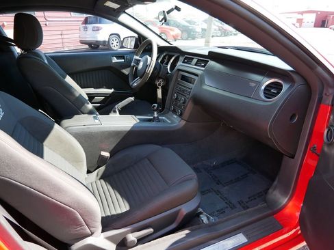 Used 2013 Ford Mustang Boss 302 w/ Boss 302 Accessory Pkg RWD image 8