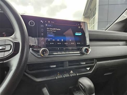 Used 2023 Chevrolet Colorado W/T image 25