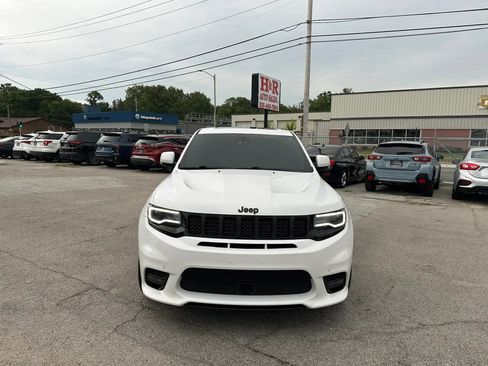 Used 2018 Jeep Grand Cherokee SRT AWD/4WD image 8