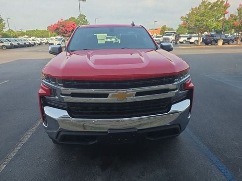 Used 2019 Chevrolet Silverado 1500 LT w/ All-Star Edition AWD/4WD image 2
