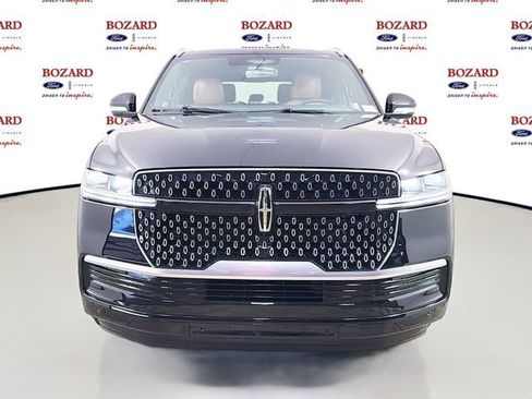 New 2026 Lincoln Navigator Reserve AWD/4WD image 3