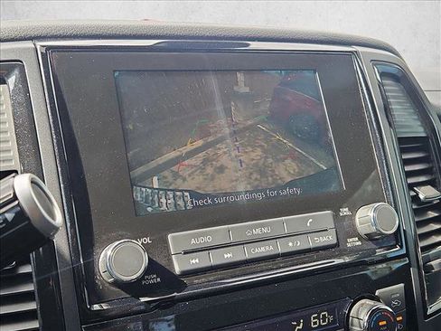 Used 2023 Nissan Titan SV w/ SV Convenience Package image 13