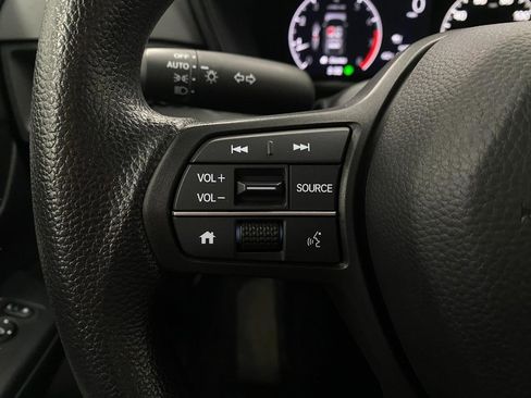 Used 2024 Honda CR-V LX image 13