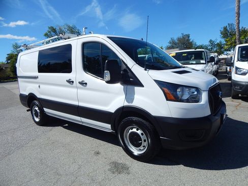 Used 2022 Ford Transit 250 Low Roof image 10