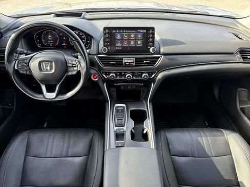 Used 2021 Honda Accord Touring image 13