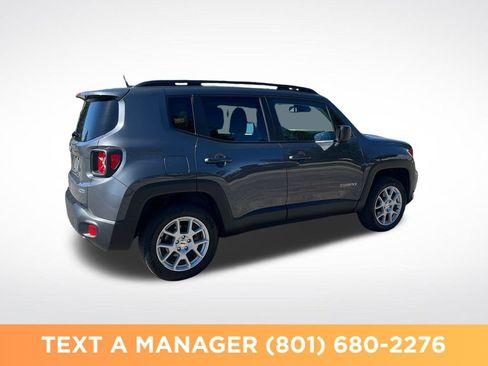 Used 2022 Jeep Renegade Latitude w/ Convenience Group AWD/4WD image 5