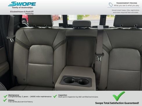 Used 2025 Chevrolet Colorado ZR2 w/ Technology Package AWD/4WD image 16