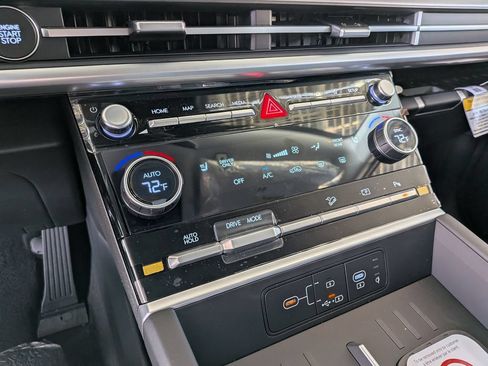 New 2026 Hyundai Santa Fe SEL FWD image 21
