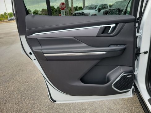 Used 2026 Buick Enclave Sport Touring image 26