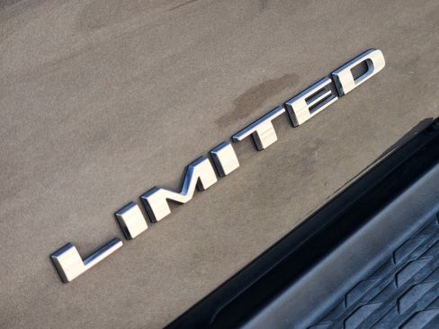 Used 2019 RAM 2500 Limited AWD/4WD image 13