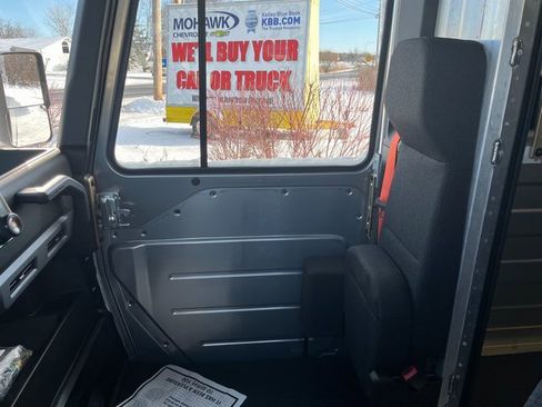 New 2025 Chevrolet Brightdrop 400 image 15