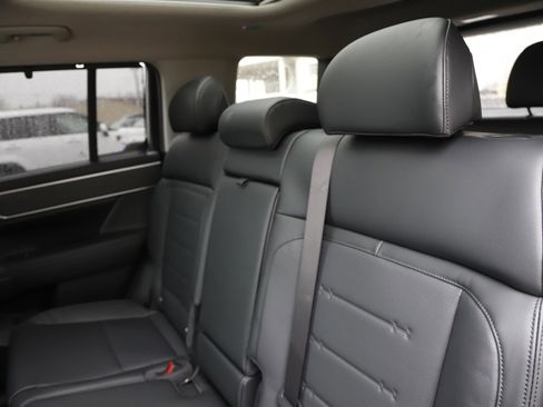 New 2026 Hyundai Santa Fe Limited AWD/4WD image 17