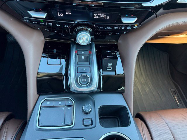 Used 2024 Acura MDX w/ Advance Package AWD/4WD image 32