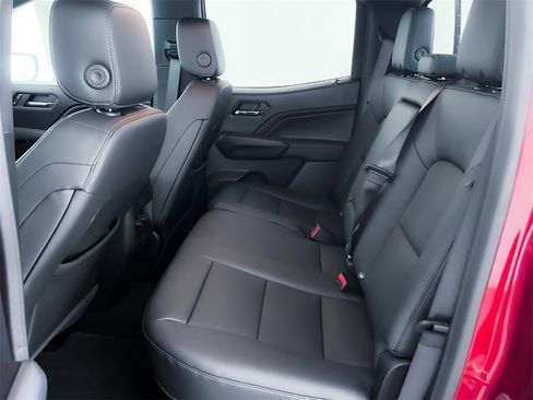 New 2026 Chevrolet Colorado LT w/ LT Convenience Package image 26