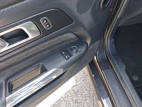 Used 2024 Ford Mustang Coupe RWD image 10