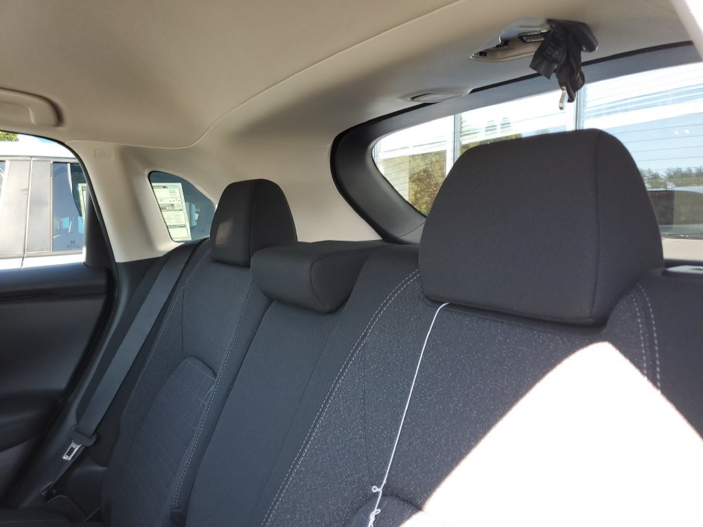 New 2027 Honda HR-V LX image 8