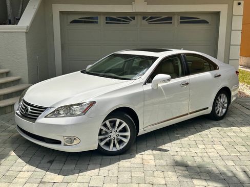 Used 2011 Lexus ES 350 FWD image 4