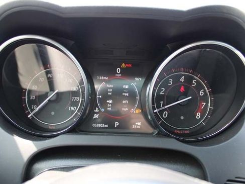 Used 2017 Jaguar F-TYPE Coupe RWD image 8