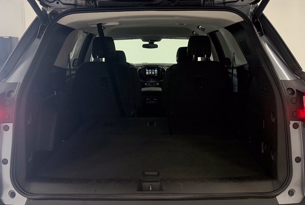 Used 2018 Chevrolet Traverse LT AWD/4WD image 27