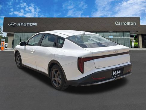 Used 2025 Kia K4 FWD image 7