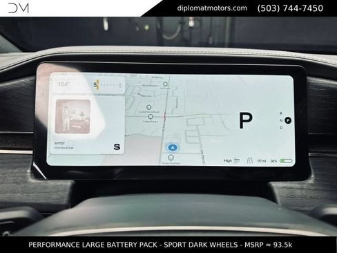 Used 2025 Rivian R1S Adventure AWD/4WD image 36