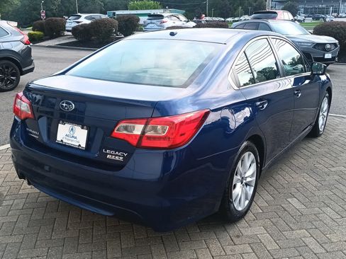 Used 2015 Subaru Legacy 2.5i Premium AWD/4WD image 5