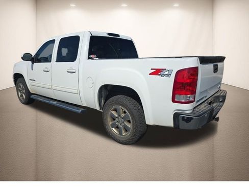 Used 2013 GMC Sierra 1500 SLT w/ SLT Convenience Package image 8