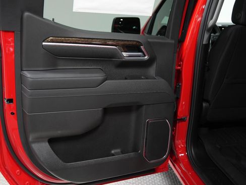 New 2026 GMC Sierra 1500 Elevation image 15