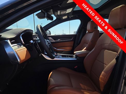 Used 2024 Jaguar XF R-Dynamic SE image 15