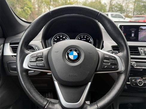 Used 2022 BMW X1 sDrive28i image 21