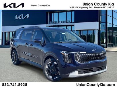 New 2026 Kia Carnival EX